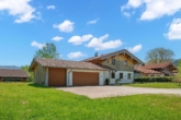 Ansicht - Charmantes Landhaus in ruhiger Ortsrandlage bei Inzell mit Weit- und Bergblick!