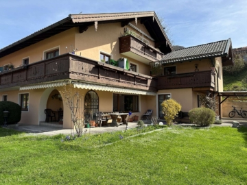 Mehrgenerationenhaus! Vier Wohnungen mit WEG -Teilung, 83324 Ruhpolding, Traunstein, Mehrfamilienhaus