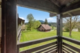 Blick in die Umgebung - Dachgeschoss-Doppelpack mit Bergblick: Zwei Wohnungen und die Natur zum Greifen nah!