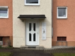 Haustür - Charmante 3‑Zimmer‑Wohnung mit Balkon, Garage & Fernwärme – ca. 67 m² Wohnfläche