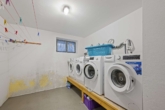 Waschküche - Großzügige Wohnung im 1.-OG mit ausgebautem DG – Balkon, Keller, Garage & Stellplatz
