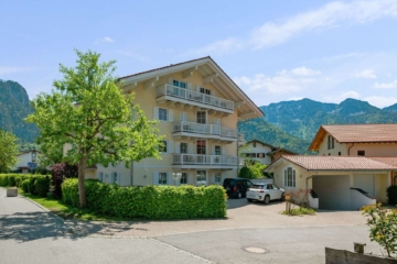 RESERVIERT „Ihr neues Zuhause in Inzell – Stilvoll, barrierefrei & voller Lebensqualität“, 83334  Inzell, Etagenwohnung