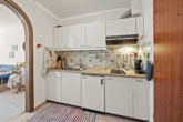 Küche - Zwei zusammengelegte Erdgeschosswohnungen mit Garten, Terrasse, Garage und Außenstellplatz
